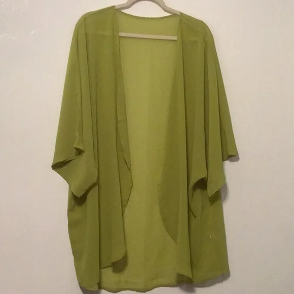 Chartreuse KIMONO Size 2X New out of Package - Picture 2 of 8